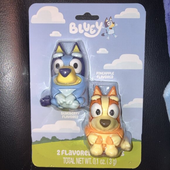 Bluey Silky Soft Throw, Bluey Plush Toy & Bluey Flavored Lip Balm Set. New - Picture 9 of 12